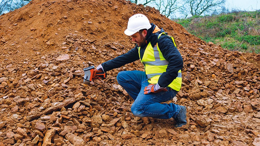 Oxford Instruments launches X-MET8000 Expert Geo - a new high-performance handheld XRF analyser for geochemical analysis throughout the mining process