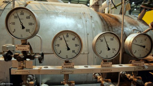 BOILING POINT Pressure gauges for utility boilers beside a generator 