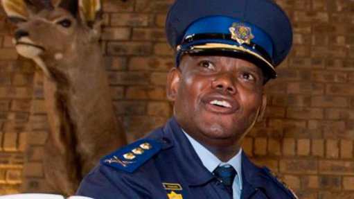 GCIS: Statement by Police Minister on Lieutenant-General Phahlane