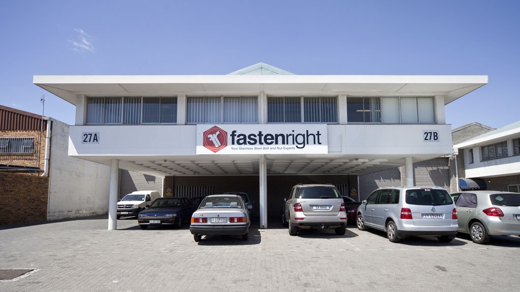EXPANDING CAPACITY
In order to improve its stock holding capability and meet growing customer demand, Fastenright added a third warehouse to its Cape Town operation in October 

