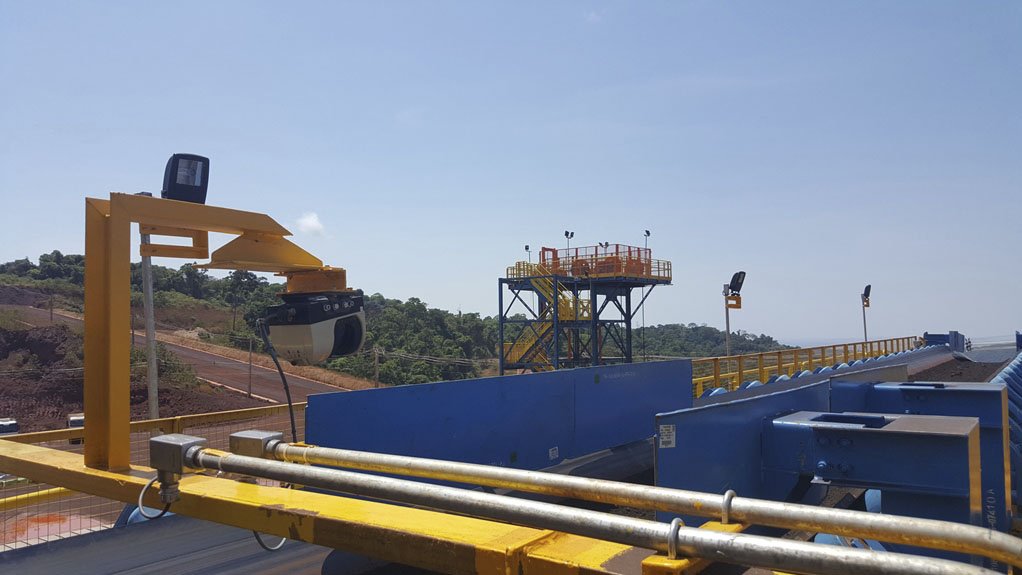 ADVANCED TECHNOLOGY
The LaseBVC conveyor belt measuring system measures the height and volume of iron-ore being transported on conveyors 
