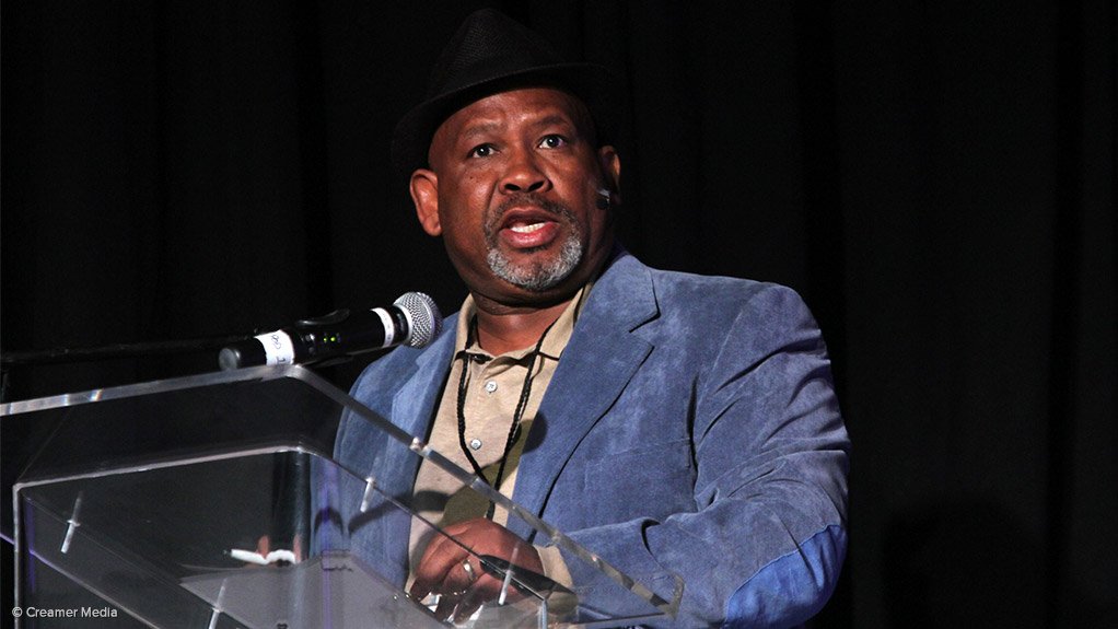 Busa president Jabu Mabuza