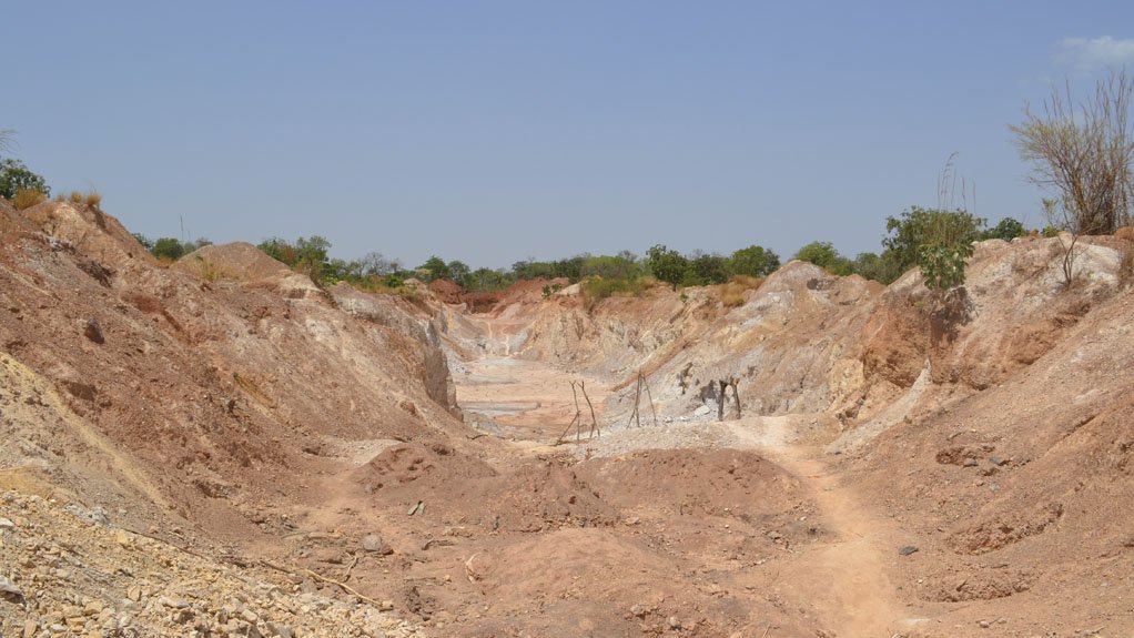 SANANKORO ARTISINAL MINING Cora Gold’s Sanankoro project is currently its primary focus, and it anticipate further discovery to yield over one-million ounces of in-situ gold