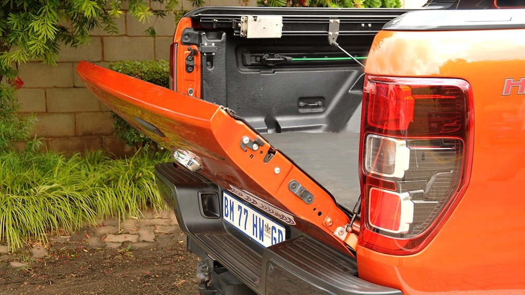 GROWING INTEREST
The EZDown tailgate damper is becoming increasingly popular in Australia, being fitted to several brands of utility vehicles and government fleet vehicles

