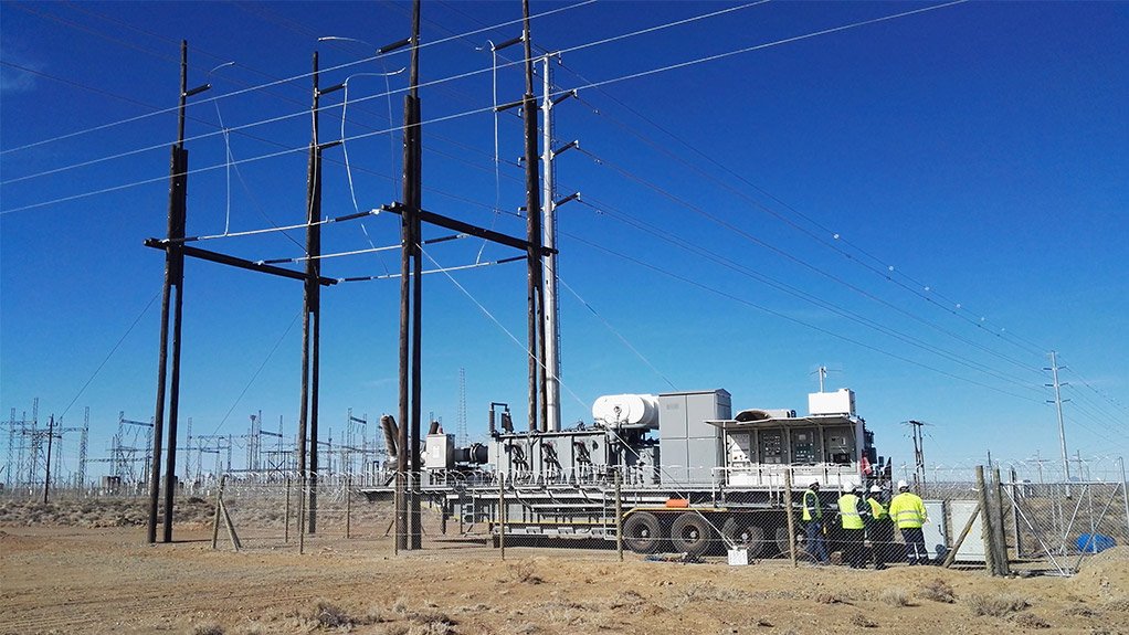 Temporary mobile transformer helps Loeriesfontein connect to the grid