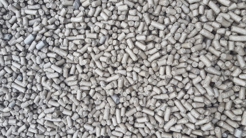USEFUL WASTE 
The Briquettes By Extrusion technology allows mining and smelting companies based worldwide to exploit the waste/by-products from all commodities 