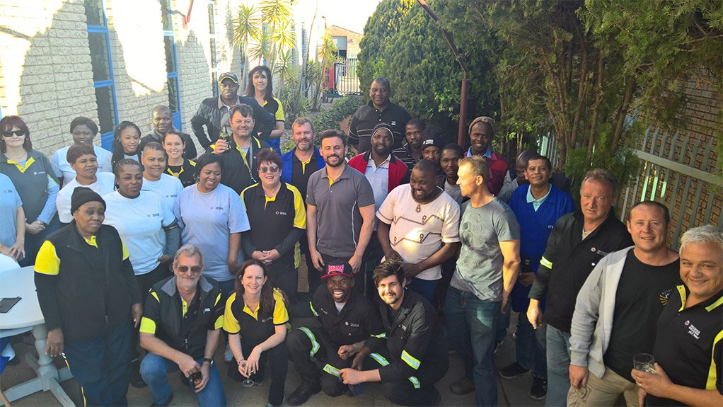 Wacker Neuson staff members roll up their sleeves for Operation Renovate!