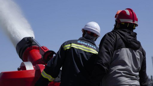 SAFETY MADE EASY
DoseTech has seen eager demand from South African oil refineries for its mobile fire-protection equipment
