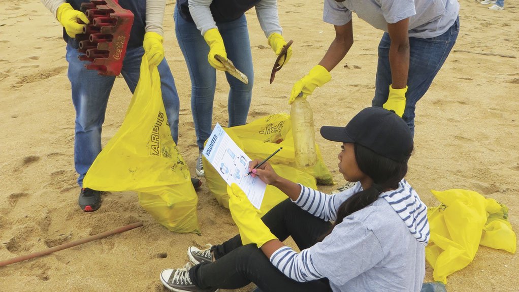 SAVING THE ENVIRONMENT Saving the seas international Coastal Clean-up day on September 16 is the highlight of Clean-up and Recycle SA Week 