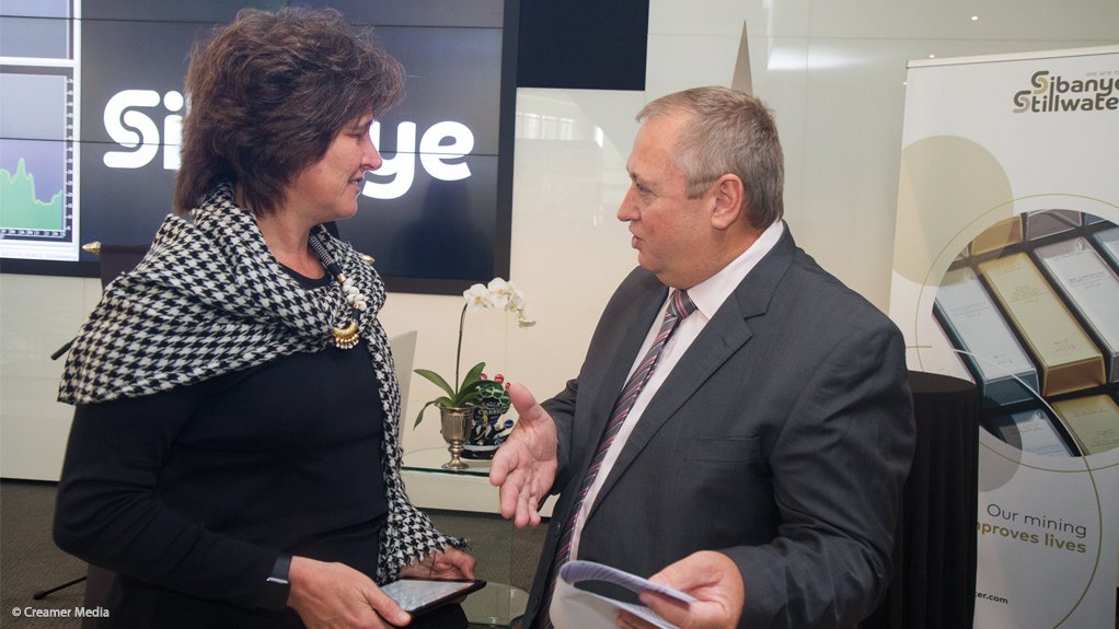 JSE CEO Nicky Newton-King and Sibanye-Stillwater CEO Neal Froneman.