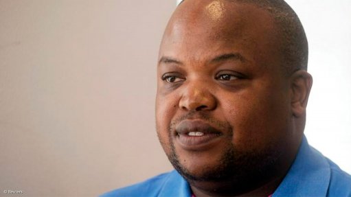 DA: Michael Shackleton says who does the ANCYL represent?