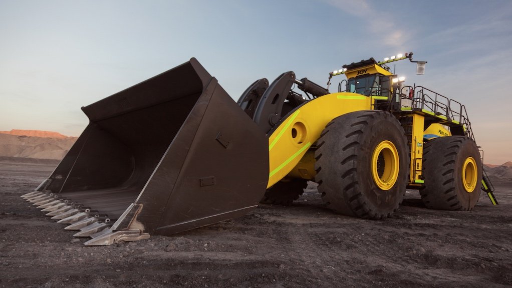 INCREASED PAYLOAD
The P&H L-2350 was chosen for loading applications at Sentinel mine owing to its capability of loading the mine’s ultra class haul trucks
