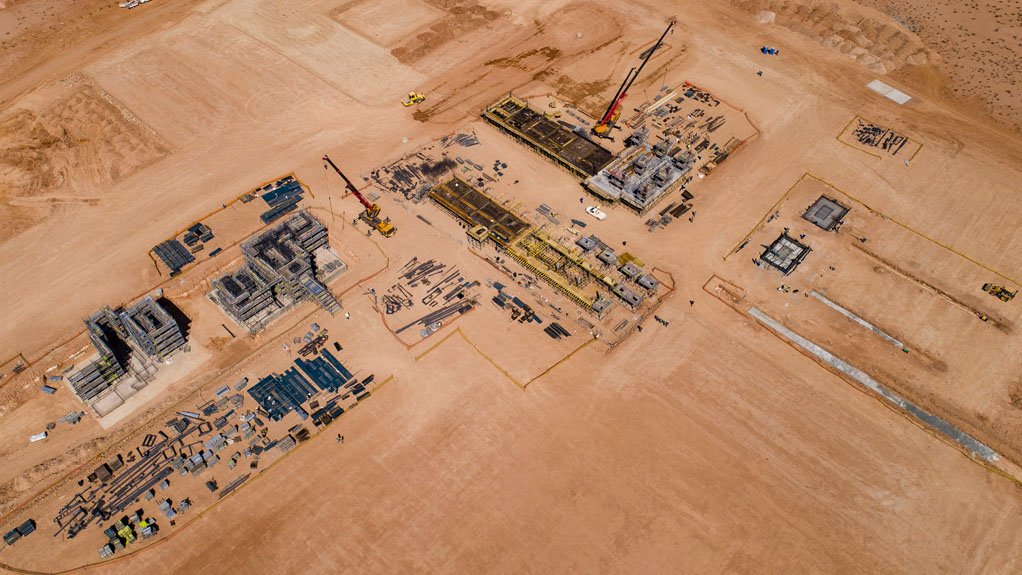 WELL UNDER WAY
With construction activities starting to peak at the Gamsberg zinc project, focus will be now on operational readiness in anticipation of the commissioning of the project
