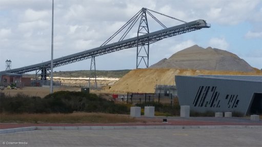 Enviro lobby group takes emerging miner to court over phosphate mine’s water-use licence