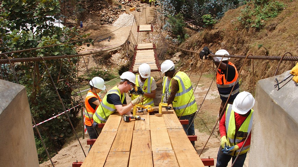 Arup and Bechtel partner with Rwandan community to build a bridge to safety 
