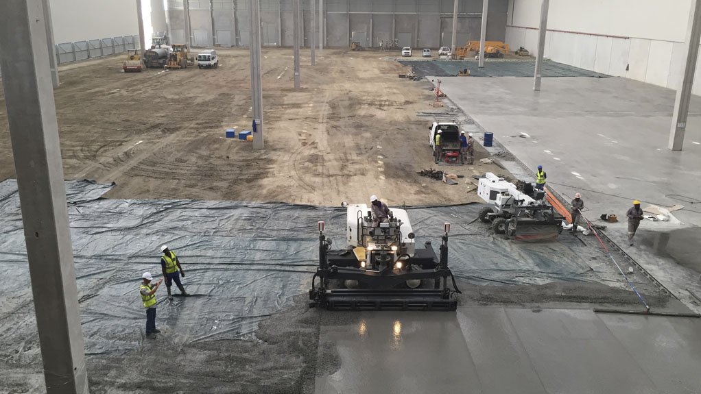 SMOOTH OPERATOR
CLF provided a seamless 200-mm-thick, fibre-reinforced concrete floor for Value Logistics 
