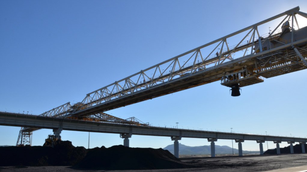 Aurizon confirms talks to buy Wicet coal terminal 