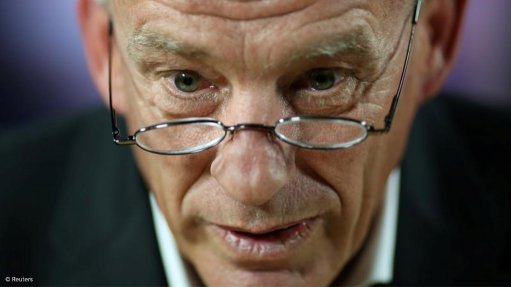 Gerrie Nel looking to privately prosecute 'person in Zuma's inner circle'