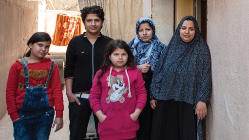 A promise of tomorrow: the effects of UNHCR and UNICEF cash assistance on Syrian refugees in Jordan