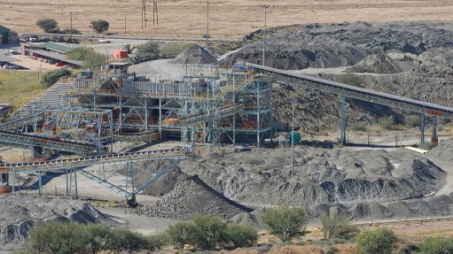 STILL GOING STRONG
The Petra Diamonds and Ekapa Mining joint venture incorporates the Kimberley Underground mine – mining the Bultfontein, Dutoitspan and Wesselton kimberlite pipes and extensive tailings retreatment programmes with resources of about 140.1-million tons.
