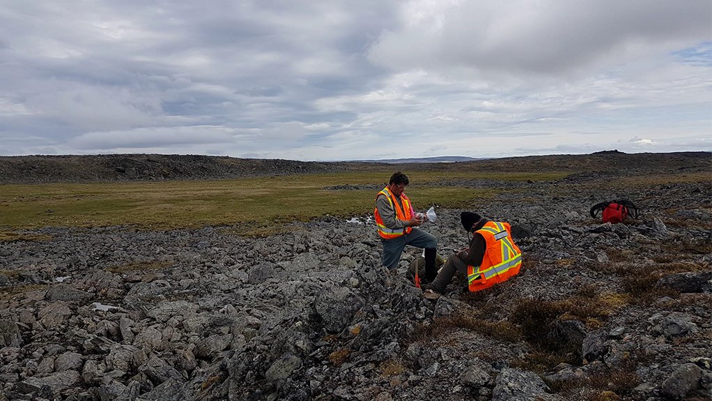 Qiqavik prospecting, Northern Quebec