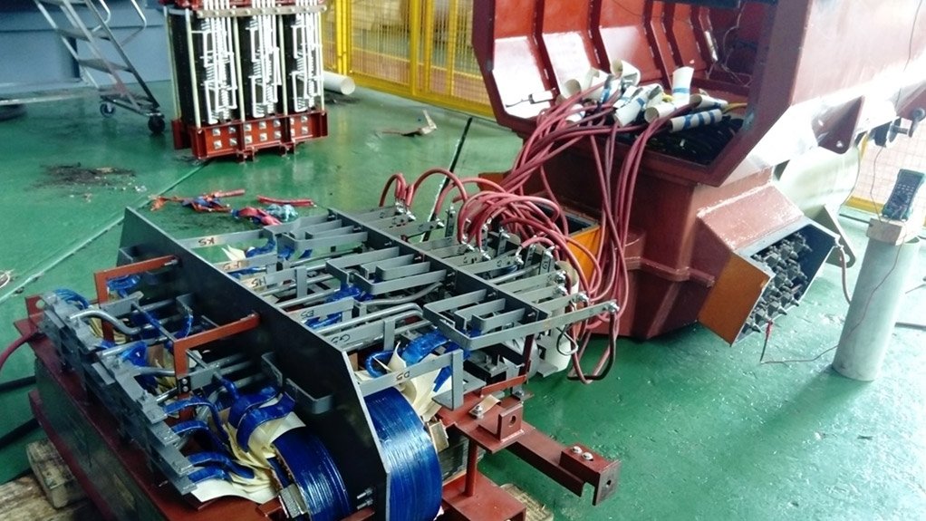 ACTOM division LH Marthinusen (LHM), a leading repairer of transformers and large rotating machines and manufacturer of specialised transformers, recently completed rebuilding of an Induction Regulator for Stator fed AC Commutator motor.