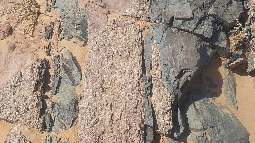 GOLDEN PROSPECTS 
Suricate Minerals has permits for prospecting in north Mauritania in the Archaean Reguibat shield, recognised by geologists as highly prospective for gold and base metals exploration 