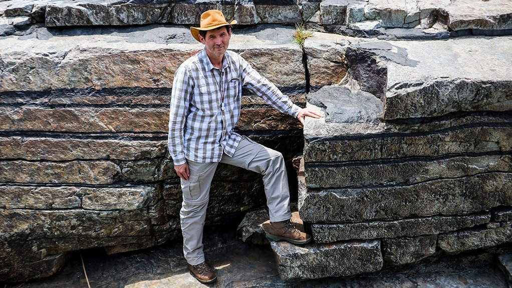 RAIS LATYPOV 
Has been studying layers of chromite in South Africa’s Bushveld Complex, where over 80% of the global resources of platinum-bearing chromite deposits can be found