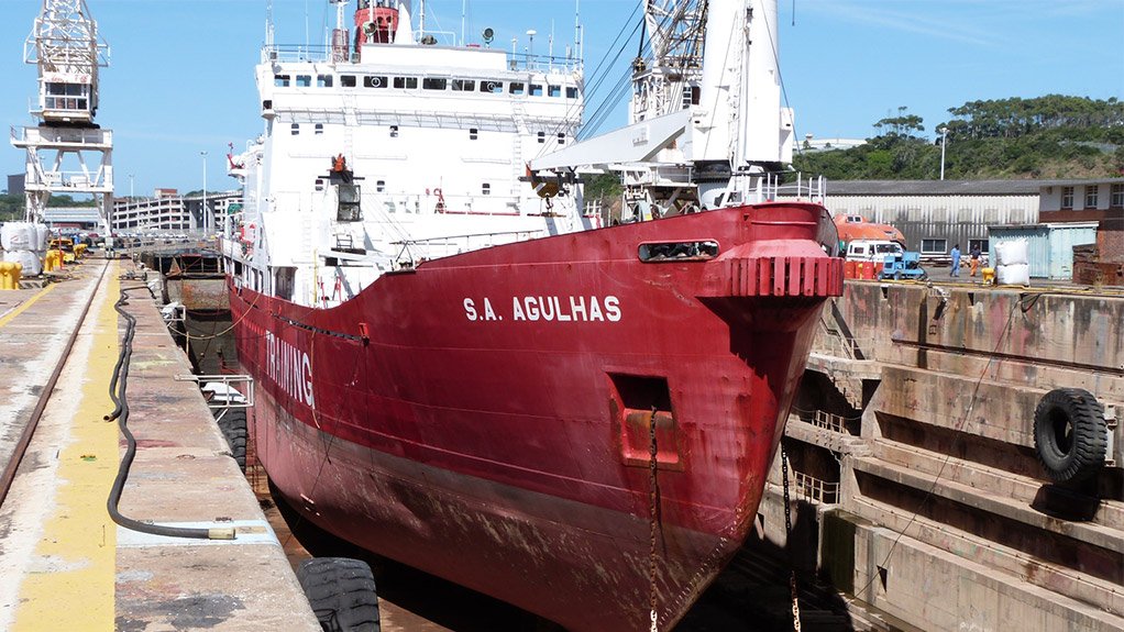 The SA Agulhas is back in the now-refurbished Port of East London’s Princess Elizabeth dry dock, with improved facilities, for her lay-up maintenance plan after her previous visit in 2013