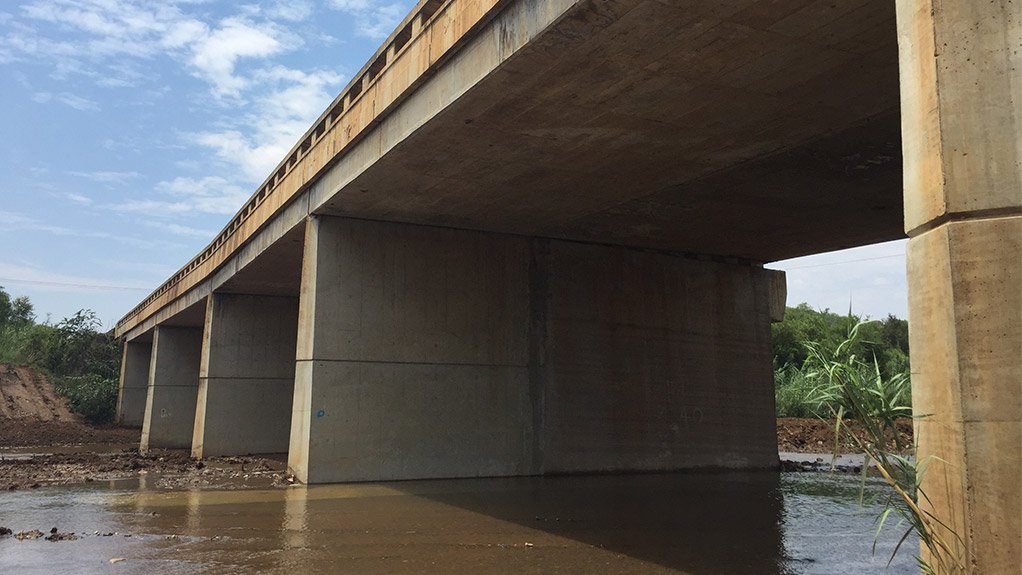 JG Afrika successfully repairs the Groot Marico River Bridge to keep traffic moving