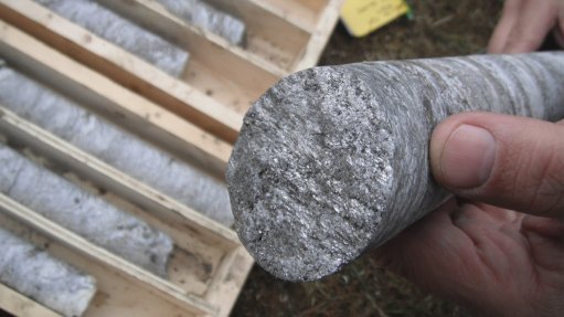 GRAPHITE MINE
The Malingunde graphite mine, in Malawi has a maiden mineral resource estimate of 65.1-milllion tonnes at 7.1% total graphitic carbon
