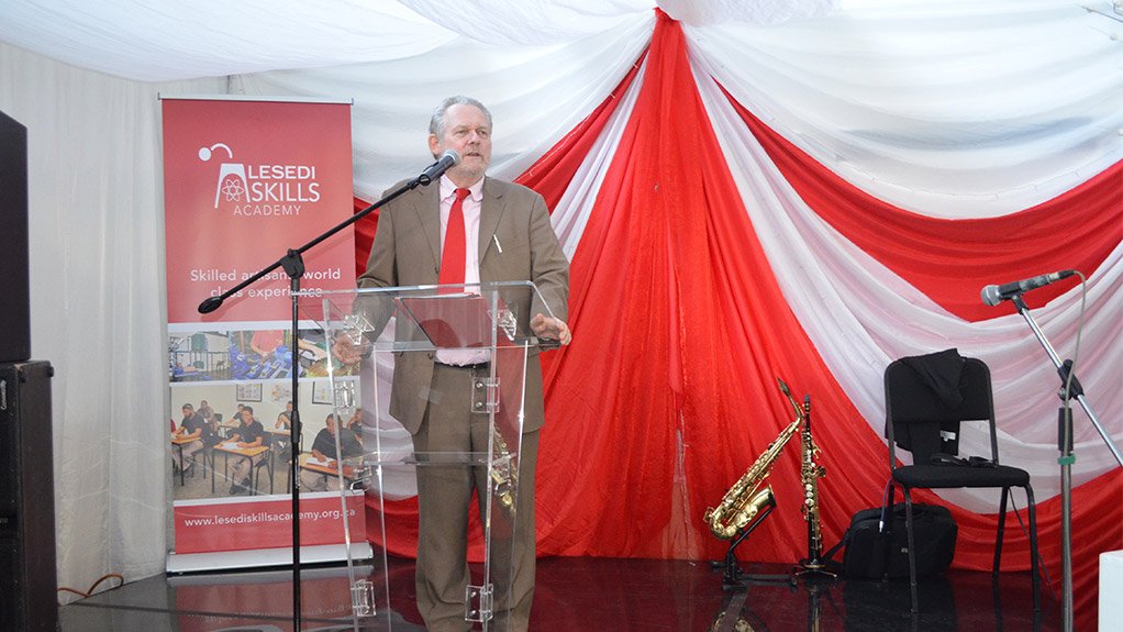 DTI Minister Dr Rob Davies at the Lesedi Skills Development Academy launch