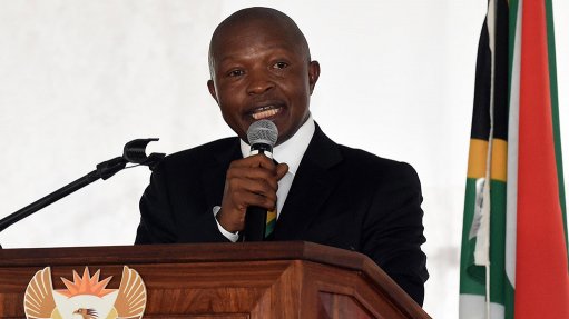  Salary disparities between workers and executives worry ANC – Mabuza