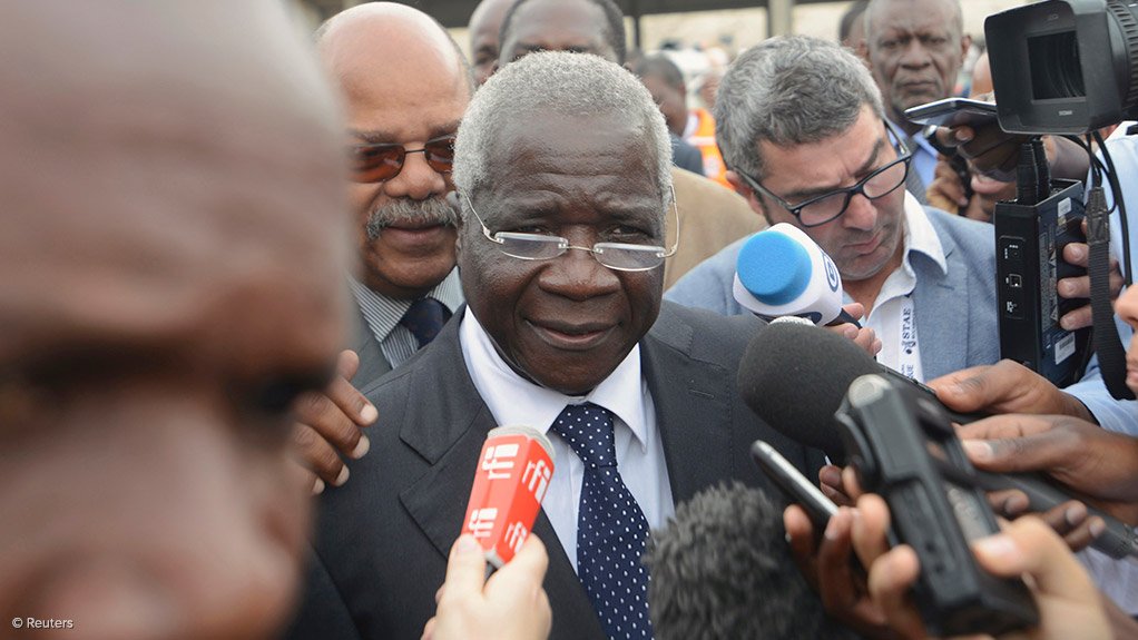 Mozambican opposition leader Afonso Dhlakama 