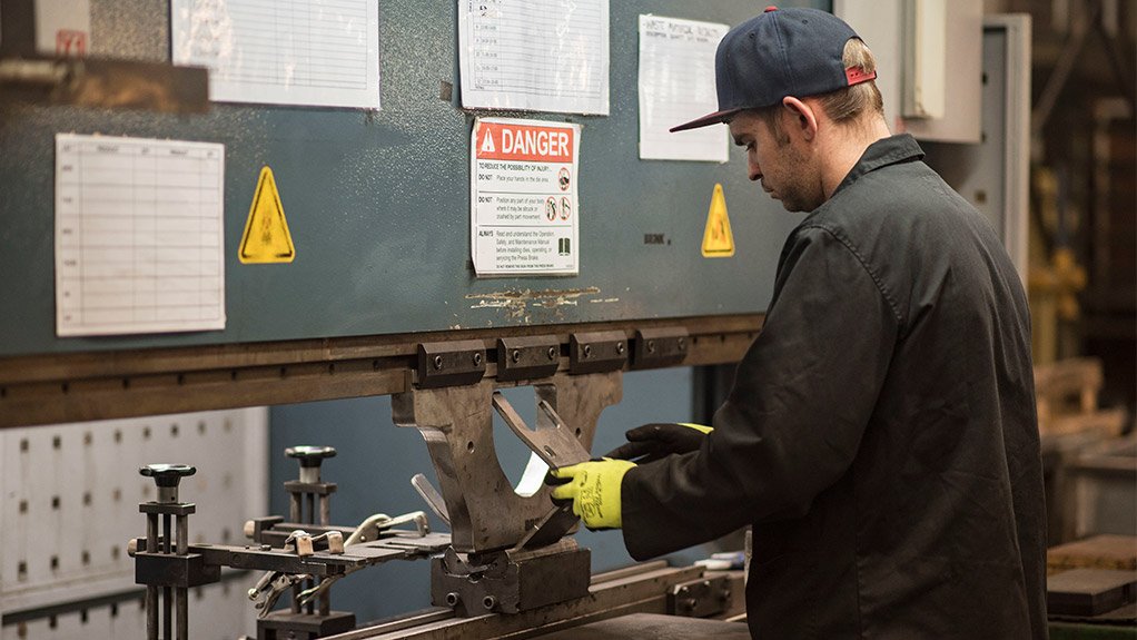 Brink produces 350 000th tow bar, mulls importing steel