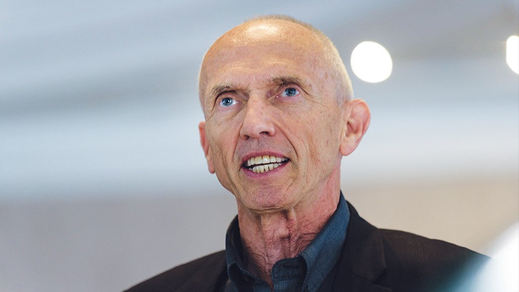 PETER MAJOR The platinum industry can learn from the gold mining industry, which, despite facing 40 years of a flat gold price, put the rest of the world out of business by mechanising, modernising and changing the legislation