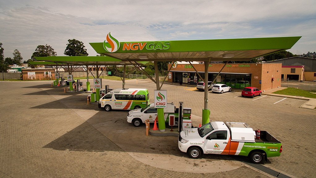 POWERED BY NATURAL GAS
Natural gas fueling stations are the way of the future
