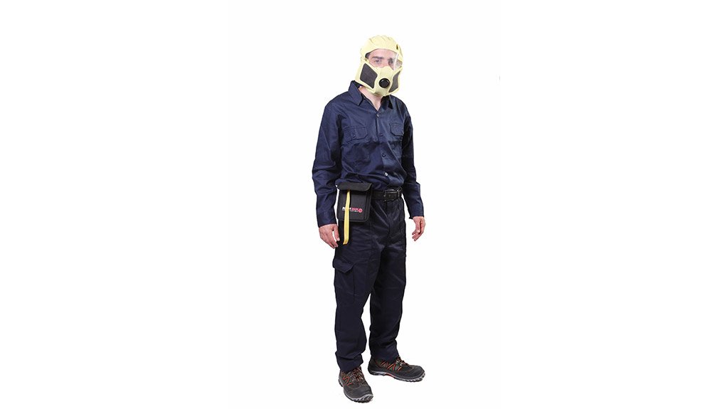 EASE OF APPLICATION The Duram escape mask makes use of a pull-over hood design making application in emergency situations easy and fast 