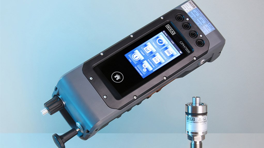WIKA portable calibrator measures pressures up to 10 000 bar