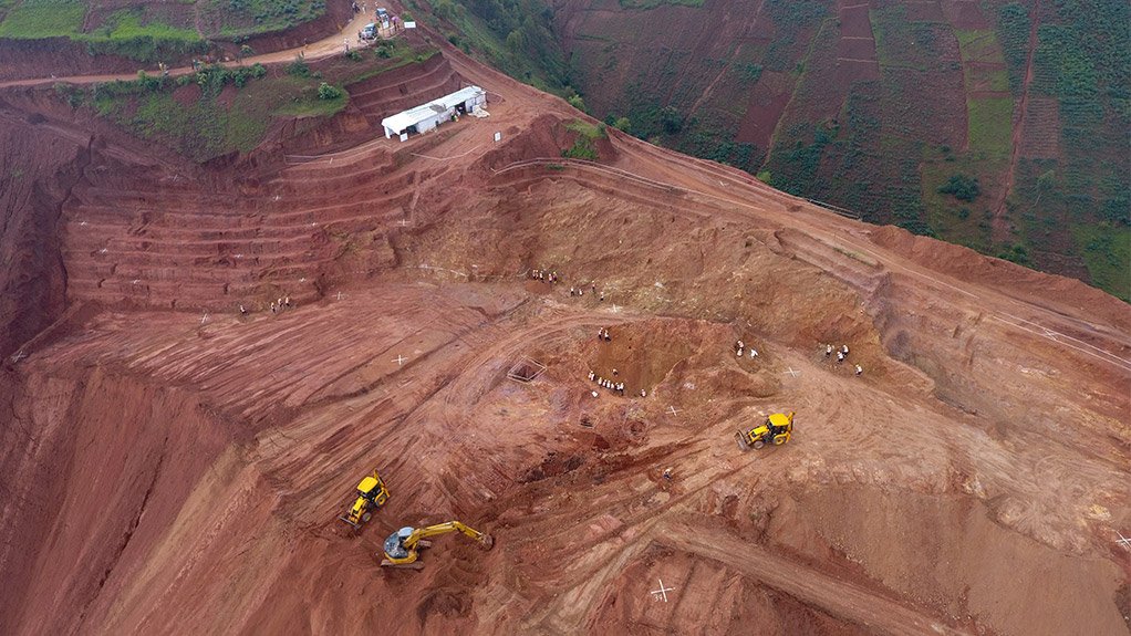 PROMISING RESULTS
Laboratory test results have confirmed the initial field analysis of the presence of multiple intersections of high-grade rare-earth elements at Kiyenzi
