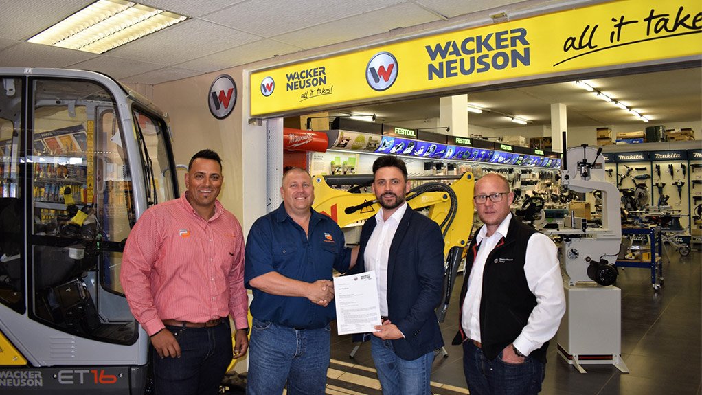 Wacker Neuson welcomes Powerdek to its dealer network!