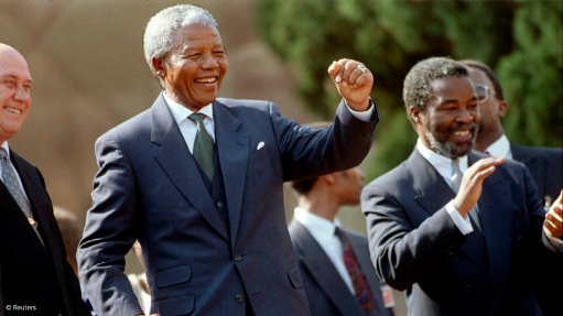  Mbeki says Mandela's legacy poses a challenge to all South Africans