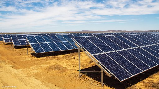 SOLAR SEALING
Southern Africa Master Distributors is in negotiations to supply Beele Engineering products for a solar plant, in the Northern Cape