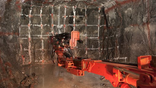 MINING SERVICES 
WorleyParsons has extensive experience in process plant and shaft sinking projects in the platinum sector 
