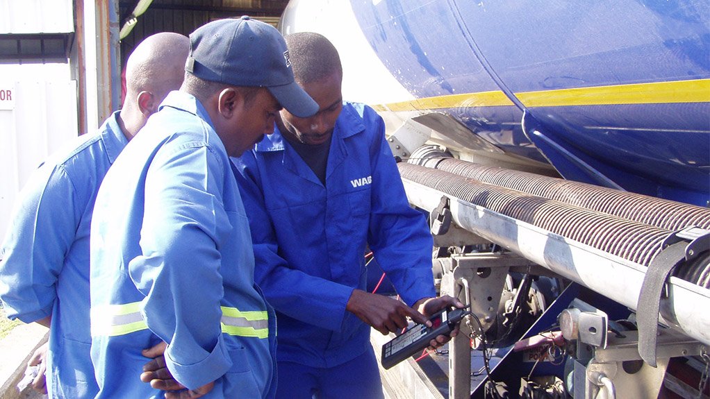 COST CONCERNS
A lack of growth within the local commercial vehicle space has resulted in fleet owners’ buying and installing cheaper, but inferior aftermarket products
