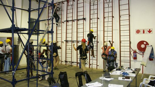 FALLS MINIMISED Trainees displays rope access skills while at heights
