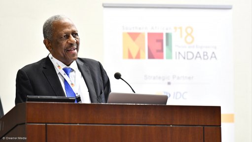 Phosa says South Africa should be ‘plotting’ a credible economic strategy