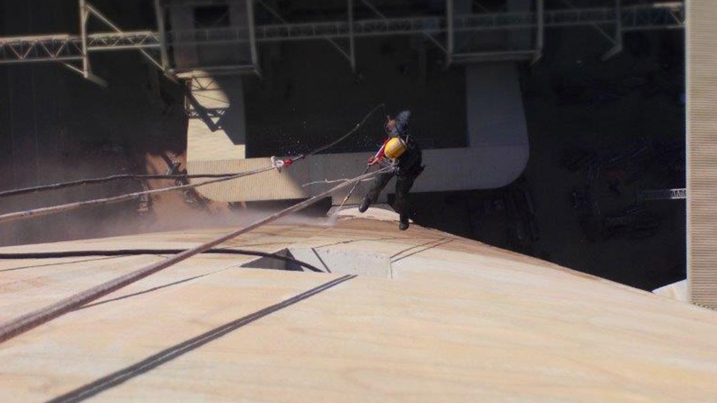 Full rope-access inspection service deployed at major petchem plant