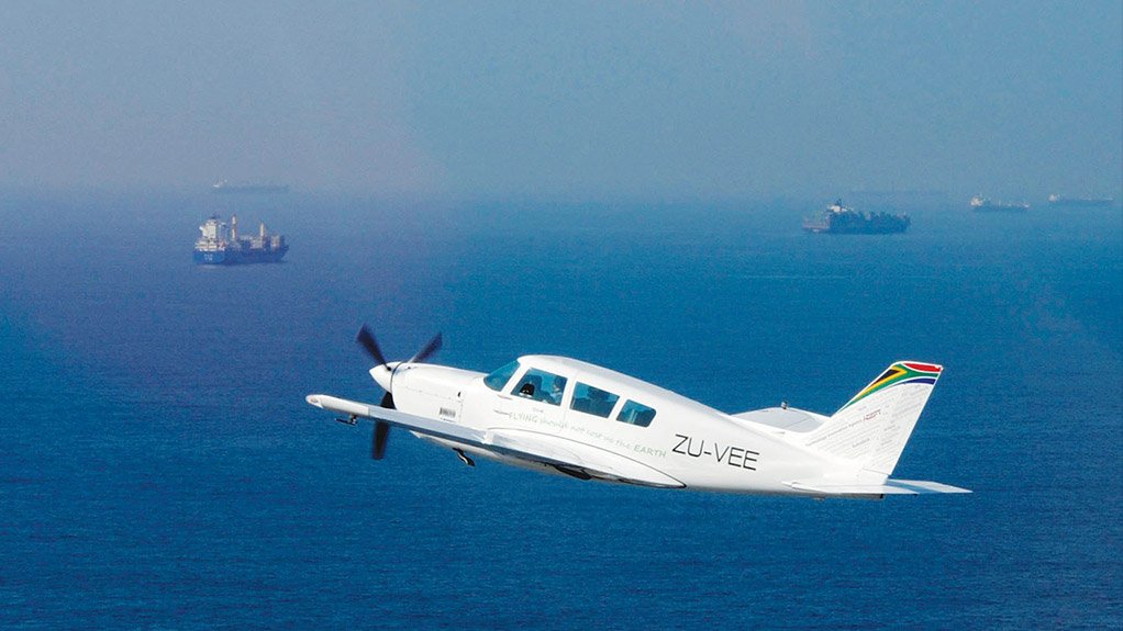 INDIGENOUS BIRD A South African-designed and -built Ravin 500 overflies shipping off Durban. This particular aircraft is powered by the South African Adept Airmotive piston engine