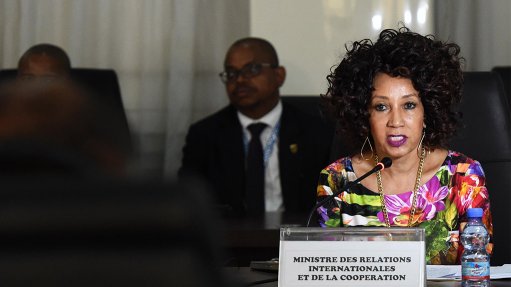 Sisulu in DRC for Bi-national Commission